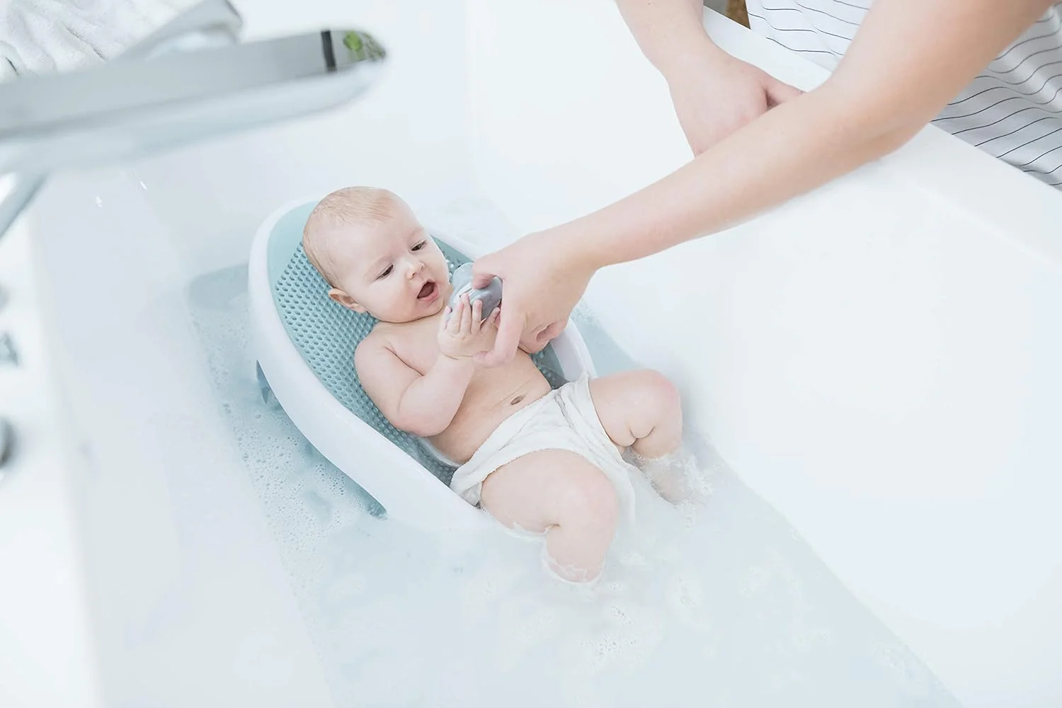 Angelcare Baby Bath Support (Aqua) - Image 4