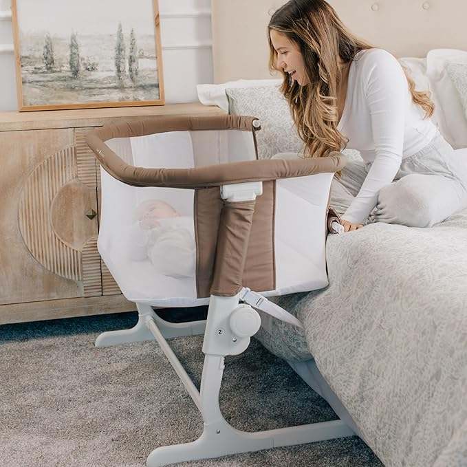 Baby Delight Beside Me Dreamer Bassinet (Organic Mocha) - Image 4