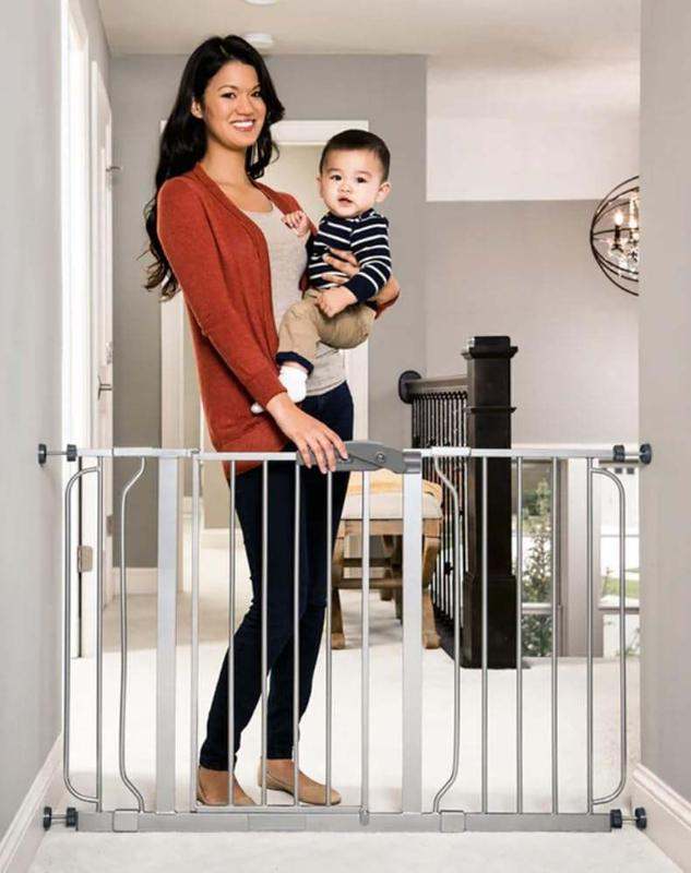 FINAL SALE New Regalo Easy Step 49-Inch Extra Wide Baby Gate 29" to 49" Wide (Platinum) - Image 3
